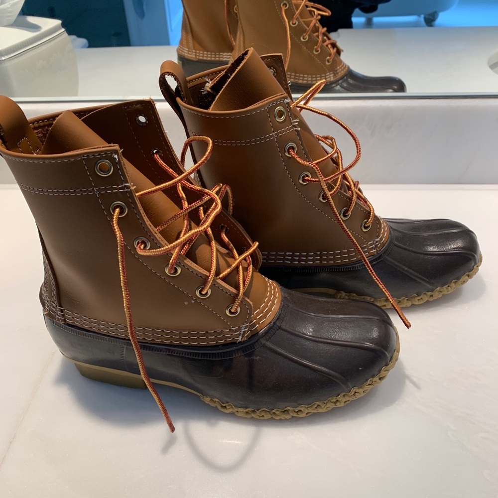 L.L Bean Bean Boots; tan and brown thinsulate